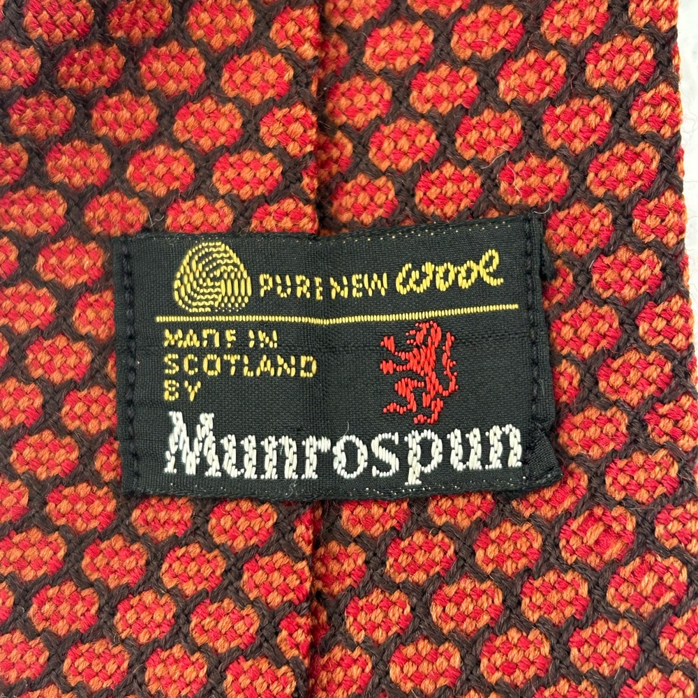 Vintage Munrospun Pure Wool Scotland Tie